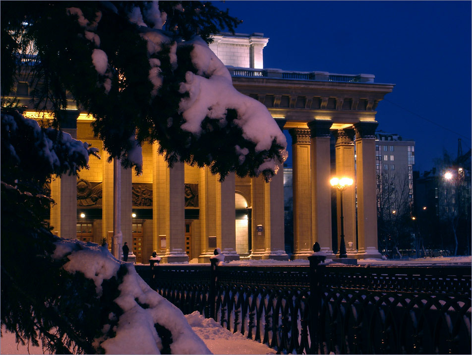 Город Новосибирск - Оперный театр